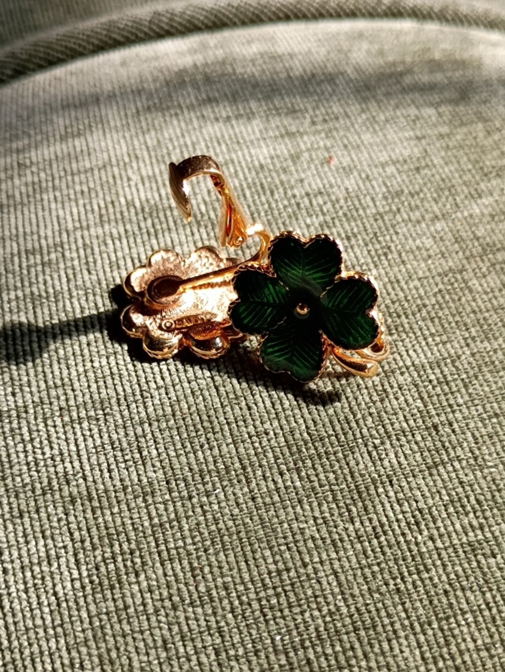 Avon Gold-Tone Green Enamel Four-Leaf Clover Clip Earrings